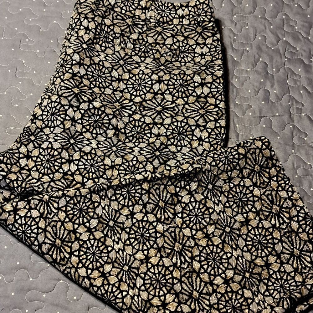 Kim Rogers Black and Cream Patterned Cropped Pants